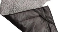 Benchkussen 70x50 Cm. Grijs. Eenvoudig Sheepskin Benchkussen. Geschikt Voor Benches Van 76 Cm. -Honden Benodigdheden Verkoop 1200x669 1