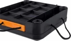 Trixie Dogtoy Dog Activity Strategy Game Gamble Box - Piepend Speelgoed - 15cm X 15cm X 9cm - Zwart/rood/oranje -Honden Benodigdheden Verkoop 1200x689 3