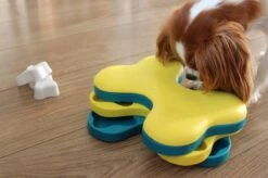 Nina Ottosson Dog Tornado Blu -Honden Benodigdheden Verkoop 1200x799 75