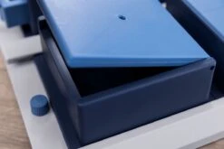 Trixie Dog Activity Poker Box 1 - 31X31 CM -Honden Benodigdheden Verkoop 1200x800 240