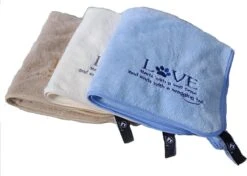 Pepets© – Hondenhanddoek – Honden Handdoek – Microvezel Handdoek – Handdoek Hond – Hondendeken – Droogdoek Hond – Dierendeken – Absorberend – 100*50CM - Beige - GRATIS Zonnebril 15 Pepets© – Hondenhanddoek – Honden Handdoek – Microvezel Handdoek – Handdoek Hond – Hondendeken – Droogdoek Hond – Dierendeken – Absorberend – 100*50CM - Beige - GRATIS Zonnebril -Honden Benodigdheden Verkoop 1200x854