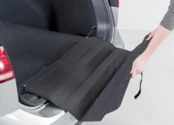 Trixie Bumperbescherming Opvouwbaar Zwart - 80X63 CM 23 Trixie Bumperbescherming Opvouwbaar Zwart - 80X63 CM -Honden Benodigdheden Verkoop 1200x865 5