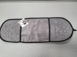 N4dogs – Hondenhanddoek – Honden Handdoek – Microvezel Handdoek – Handdoek Hond – Droogdoek Hond – Dierendeken – Sterk Absorberend – Handdoek Met Zakken - Grijs - 66 X 23 Cm -Honden Benodigdheden Verkoop 1200x899 4