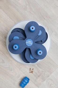 Dog Activity Flower Tower Hondenspeeltje -Honden Benodigdheden Verkoop 800x1200 70