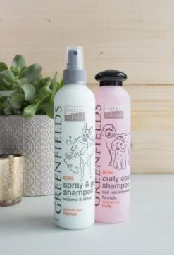 Greenfields Labradoodle Vacht Verzorgingsset - Shampoo En Anti-Klit Spray Voor Langharige Of Krullende Vacht -Honden Benodigdheden Verkoop 817x1200